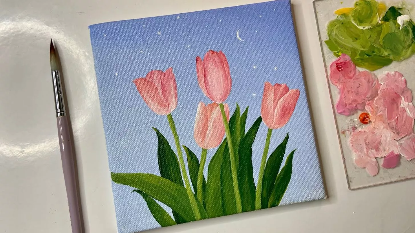 Bó hoa tulip màu nước, làm sáng bừng không gian phòng khách